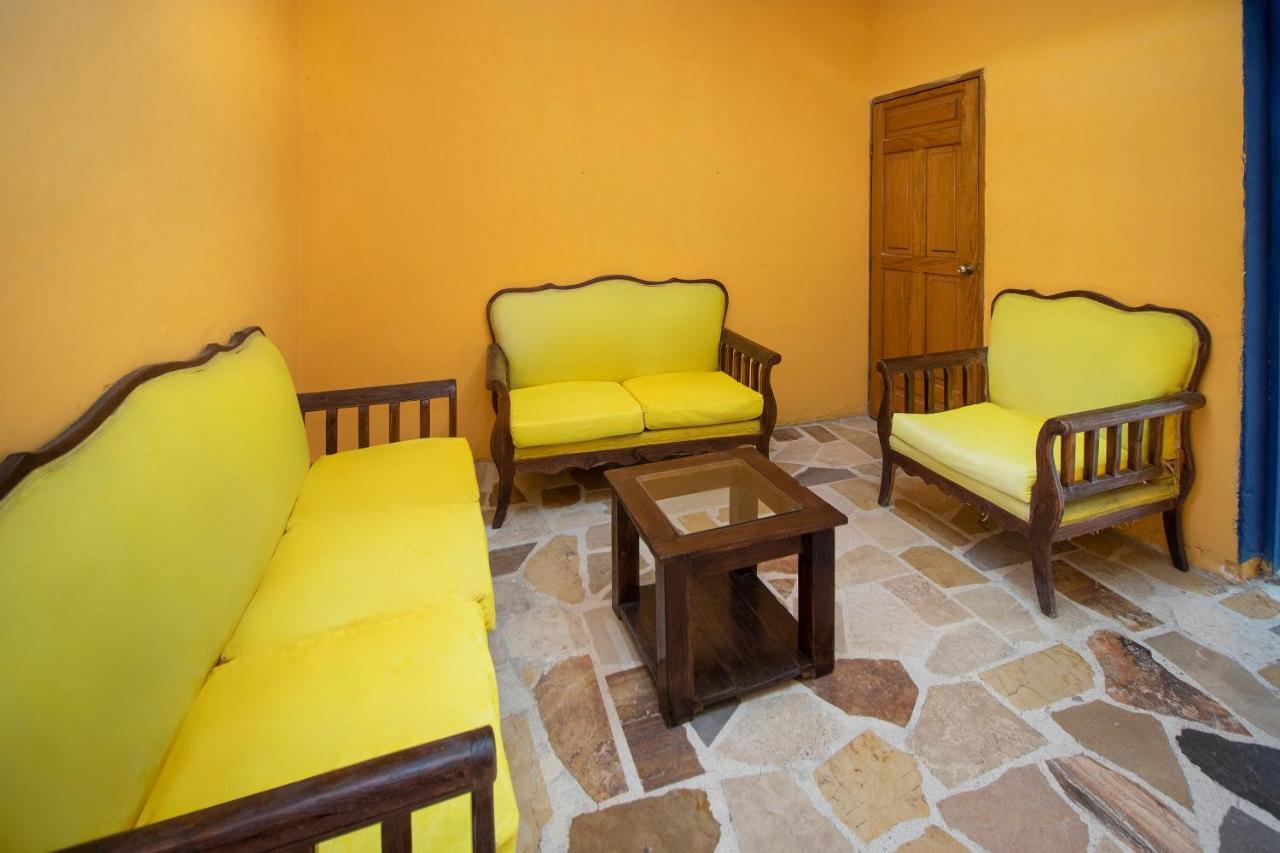 Hotel Casa De Huespedes Hidalgo Tehuacán Eksteriør billede