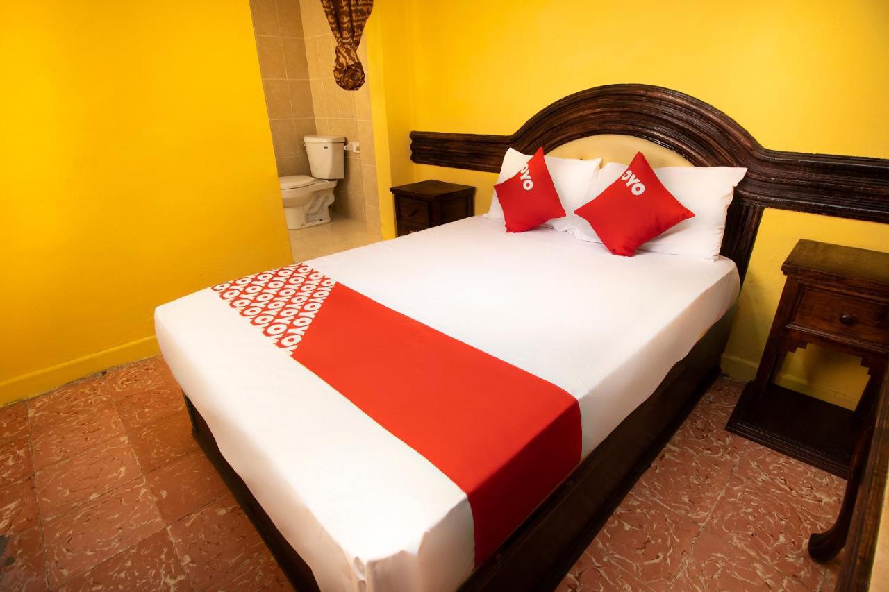 Hotel Casa De Huespedes Hidalgo Tehuacán Eksteriør billede