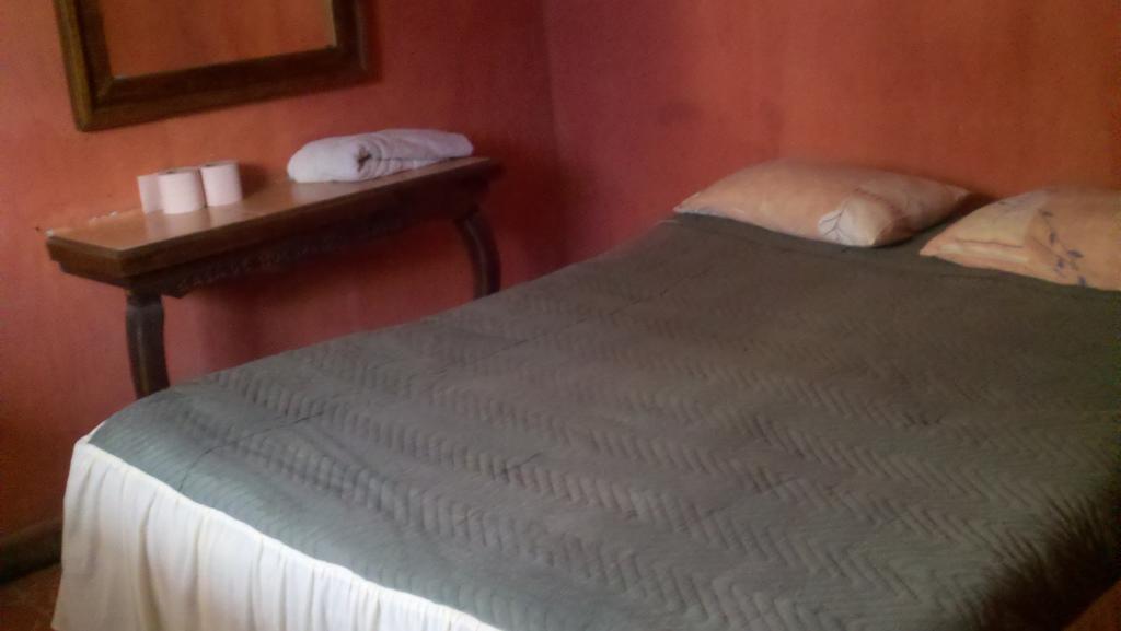 Hotel Casa De Huespedes Hidalgo Tehuacán Værelse billede