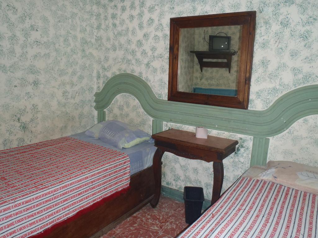 Hotel Casa De Huespedes Hidalgo Tehuacán Værelse billede